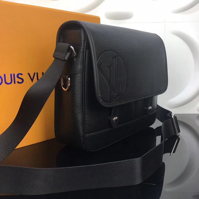 路易威登LV頂級原單 M53492黑色 MESSENGER 小號郵差包 路易威登經典款 Circle標識 YDH1730